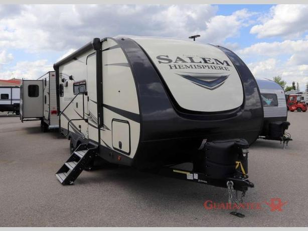 Used 2021 Forest River RV Salem Hemisphere Hyper-Lyte 17RBHL image 1