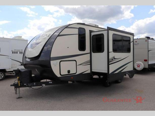 Used 2021 Forest River RV Salem Hemisphere Hyper-Lyte 17RBHL image 3