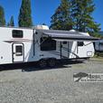 Used 2013 R-Vision Island Trek 262BH thumbnail image 6