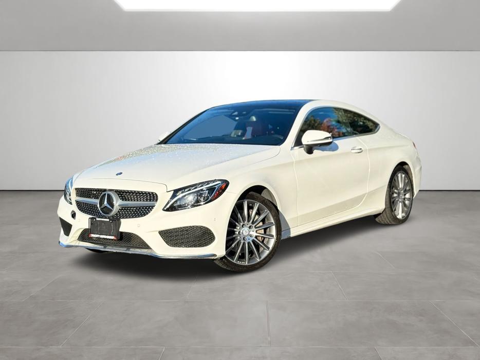 2017 Mercedes-Benz C-Class display photo