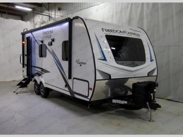 Used 2020 Coachmen RV Freedom Express Ultra Lite 204RD image 2