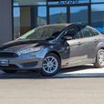 2017 Ford Focus SE - 6-Speed Manual, Dual Zone A/C, SXM Radio thumbnail image