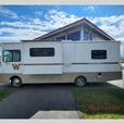 Used 2015 Winnebago Brave 27B thumbnail image 4