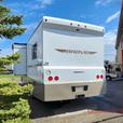 Used 2015 Winnebago Brave 27B thumbnail image 5