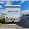 Used 2015 Winnebago Brave 27B thumbnail image 7