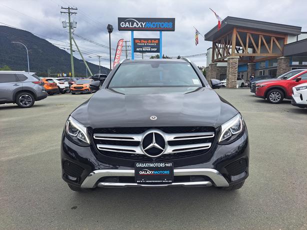 2018 Mercedes-Benz GLC 4MATIC image 3
