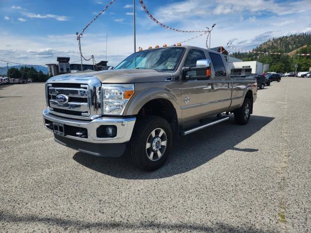 2011 Ford Super Duty F-350 SRW Lariat image 1