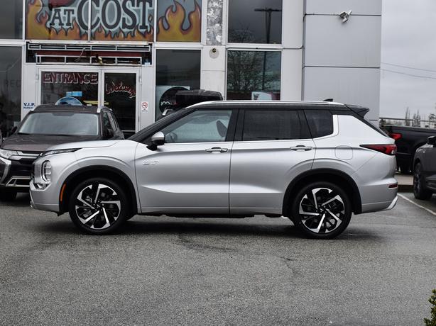 2025 Mitsubishi Outlander PHEV GT Premium - Massage Seats, Navigation, Sunroof image 2
