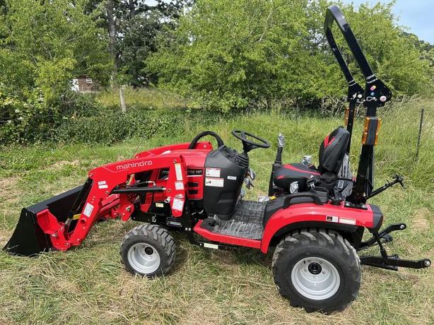 2024 Mahindra 1100 series 1126 HST image 2