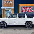 2024 Jeep Grand Wagoneer Series II Obsidian 4x4 | Panoramic Sunroof | Night Visi thumbnail image 3