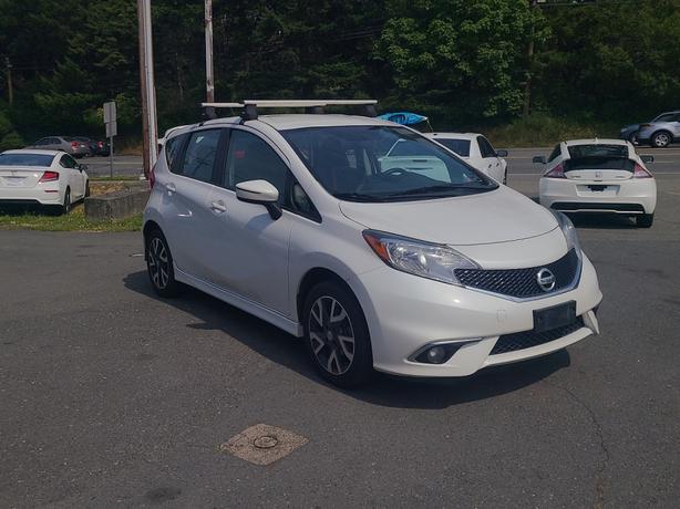 2015 Nissan  Versa Note SR 4cyl auto ac image 3