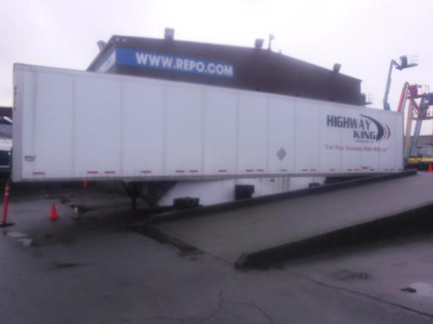 2023 Wabash International Floor 53 foot Trailer image 1