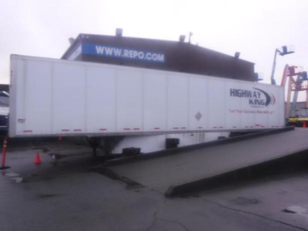 2023 Wabash International Floor 53 foot Trailer image 2