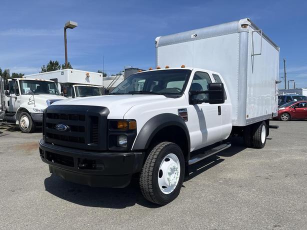 2008 Ford F-450 SD 12 Foot Cube Van 2WD Diesel Rear Shelving work area image 1