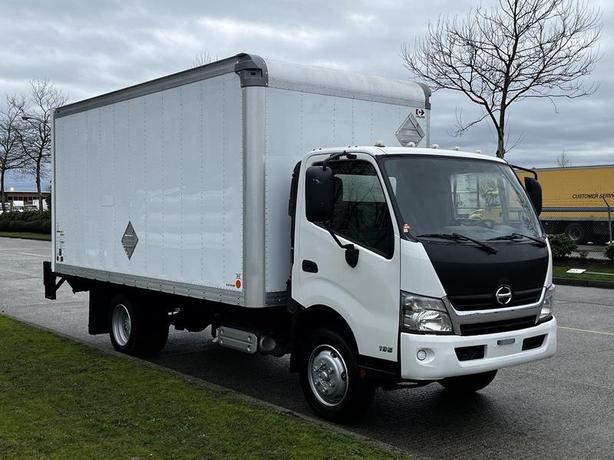 2019 Hino 195 16 Foot Cube Van 3-Seater Diesel with Power Lift Tailgate image 1