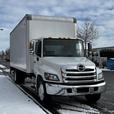 2019 Hino 338 24 Foot Cube With Power Tailgate Diesel thumbnail image 3