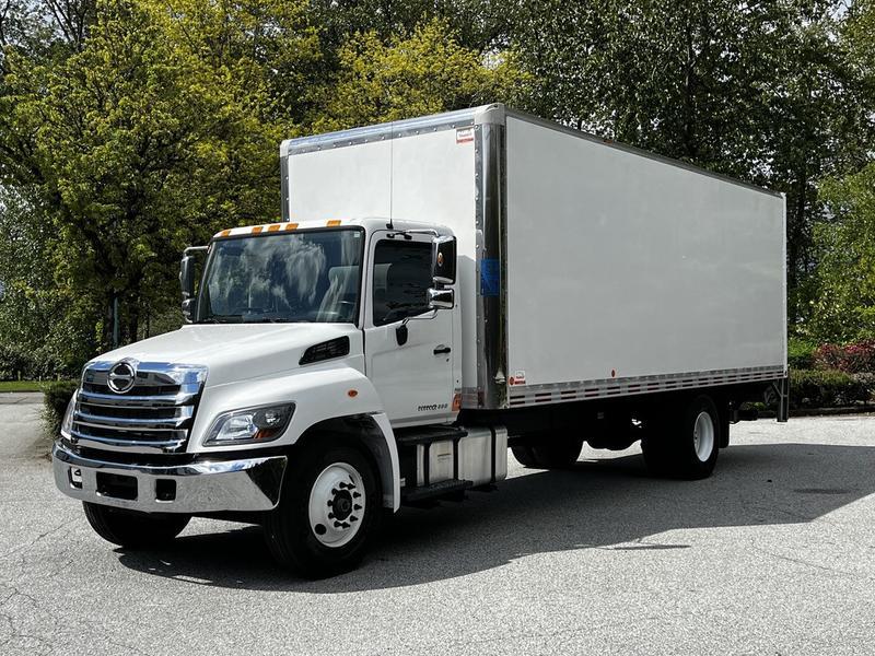 2020 Hino 338 24 Foot 5 Ton Cube Van with Maxon Power Tailgate With Hydraulic Br display photo