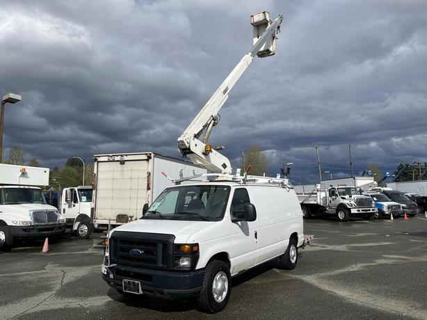 2008 Ford Econoline E-350 Super Duty Bucket Truck (Rebuilt Engine From Canada En image 1