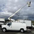 2008 Ford Econoline E-350 Super Duty Bucket Truck (Rebuilt Engine From Canada En thumbnail image 2