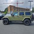 2013 Jeep Wrangler Rubicon 4 Door 4x4 | No Reported Accidents! thumbnail image 3