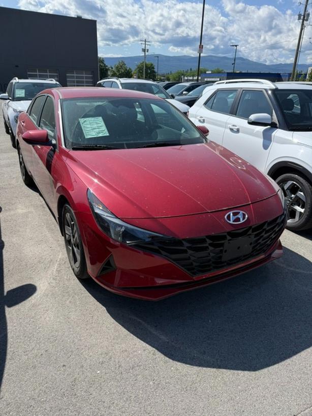2021 Hyundai Elantra Preferred FORWARD COLLISION! REAR CROSS TRAFFIC! BLINDSPOT! image 1