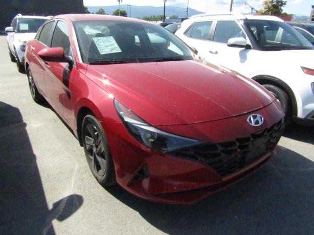 2021 Hyundai Elantra Preferred FORWARD COLLISION! REAR CROSS TRAFFIC! BLINDSPOT! image 2