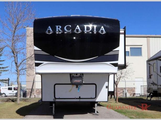 Used 2023 Keystone RV Arcadia Super Lite 293SLRD image 2