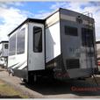 Used 2021 Heartland Bighorn 3120RK thumbnail image 4