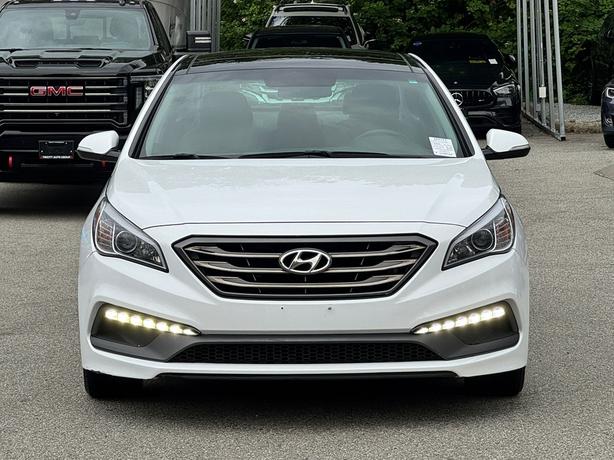 2016 Hyundai Sonata Sport Tech - Navigation, Sunroof, Parking Sensors image 2