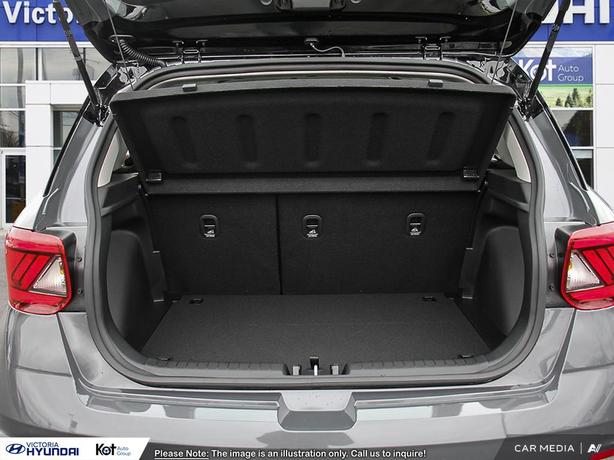 2025 Hyundai Venue ESSENTIAL image 7