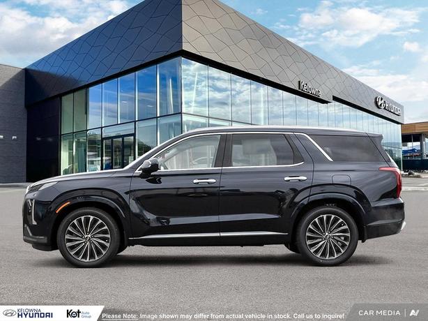 2025 Hyundai Palisade Ultimate Calligraphy demo image 3