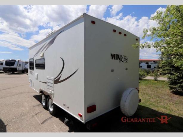Used 2011 Forest River RV Rockwood Mini Lite 1809 image 4