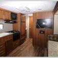 Used 2017 Prime Time RV Avenger 26BBS thumbnail image 8