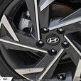 2025 Hyundai Elantra LUXURY thumbnail image 8
