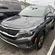 2023 Kia Seltos LX thumbnail image 2