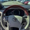 2014 Toyota Sienna LIMITED AWD LEATHER! SUNROOF! BACKUP CAMERA! ONE OWNER! thumbnail image 7