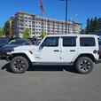 2020 Jeep Wrangler Sahara 4x4 | Keyless Start | Back-Up Camera! thumbnail image 3