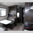 Used 2019 Cruiser Shadow Cruiser 220DBS thumbnail image 8