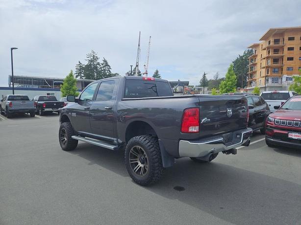 2018 RAM 1500 Big Horn 4x4 Crew Cab | Apple CarPlay! image 4
