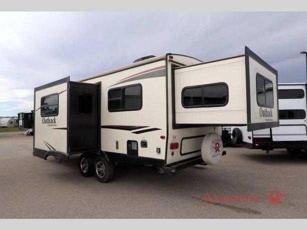 Used 2015 Keystone RV Outback Terrain Ultra Lite 250TRS image 6