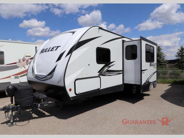 Used 2021 Keystone RV Bullet 243BHS image 3