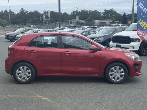 2022 Kia Rio 5-door Parking Camera Rear & Remote Keyless Entry image 5