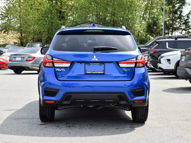 2025 Mitsubishi RVR SEL - $5,750 Discount, Manager Demo! image 5