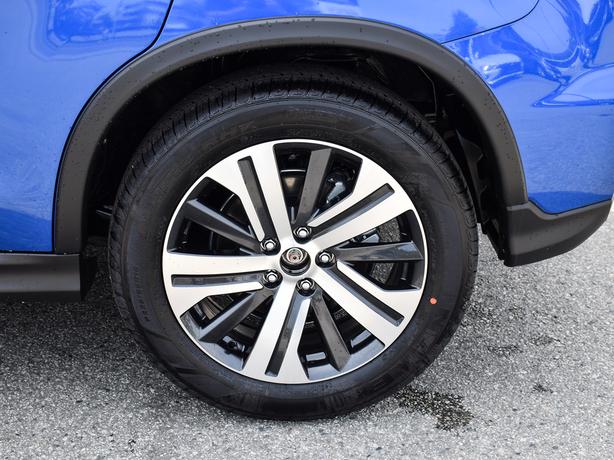 2025 Mitsubishi RVR SEL - $5,750 Discount, Manager Demo! image 7