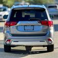 2022 Mitsubishi Outlander PHEV SE - One Owner, Power Seats, Blind Spot Warning thumbnail image 6