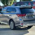 2022 Mitsubishi Outlander PHEV SE - One Owner, Power Seats, Blind Spot Warning thumbnail image 7