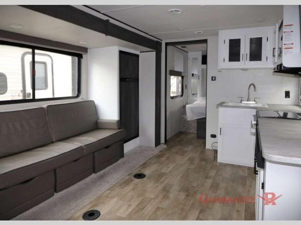 Used 2022 Keystone RV Hideout 243RB image 7