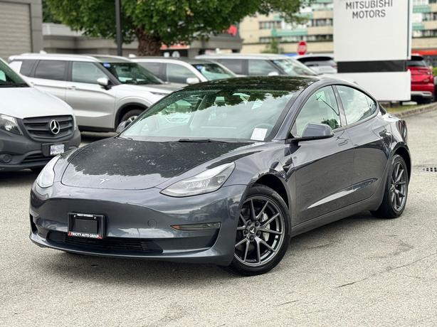 2022 Tesla Model 3 Standard Range - No Accidents! image 1