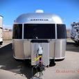 Used 2017 Airstream RV Classic 30 thumbnail image 2