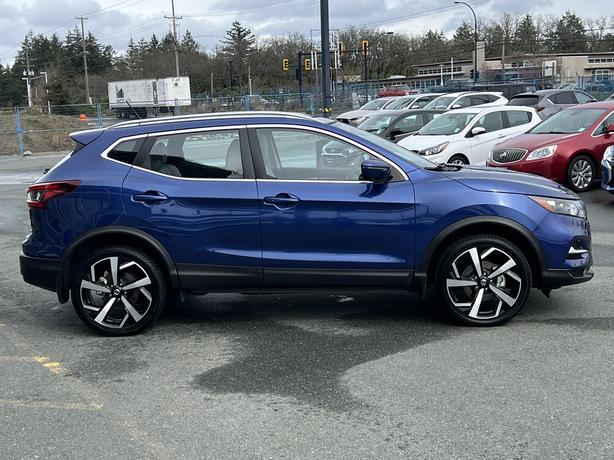 2023 Nissan Qashqai SL - Blind Spot Warning & Adaptive Suspension image 5